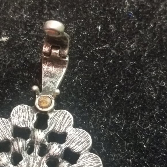 Vintage Premier Designs Pearl and Rhinestone Pendant, Earing and Bracelet Set - Picture 12 of 12